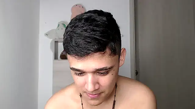 kaiine190 online show from November 10, 8:24 am