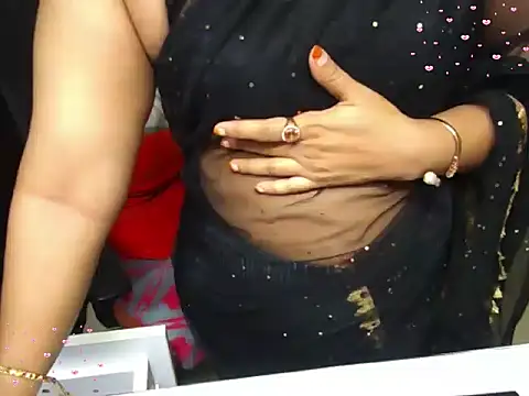 Snapshot of Arushisingh8888 chatting on November 22, 12:59 pm Arushisingh8888 online show from November 22, 12:59 pm