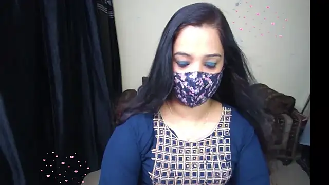 Arushisingh8888 online show from April 24, 1:57 pm