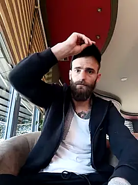 Antonio Vatooo online show from April 10, 9:58 am