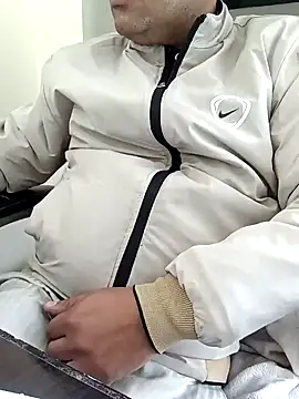 Hot-man39 online show from December 15, 7:57 am