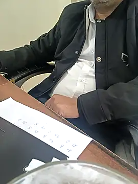 Hot-man39 online show from December 4, 9:40 am