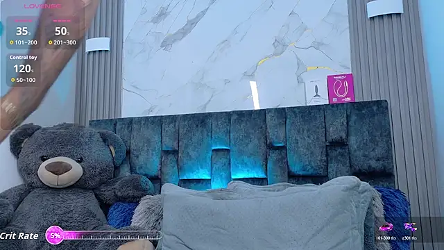 JAYCOB00 online show from February 13, 1:12 am