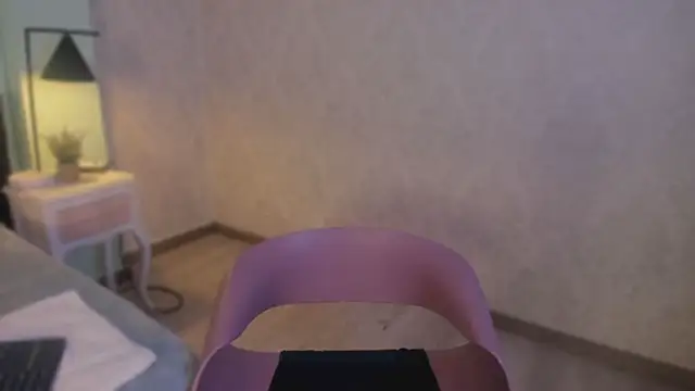 Snapshot of EvaaStevens chatting on November 6, 12:39 pm EvaaStevens online show from November 6, 12:39 pm