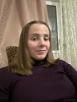 Snapshot of AlisaKissss chatting on December 31, 2:03 pm AlisaKissss online show from December 31, 2:03 pm