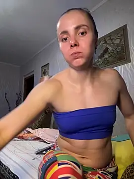 Snapshot of AlisaKissss chatting on October 28, 6:54 pm AlisaKissss online show from October 28, 6:54 pm