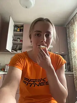 AlisaKissss online show from May 2, 11:48 am