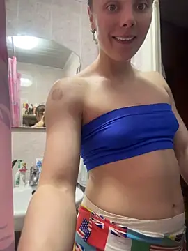 Snapshot of AlisaKissss chatting on May 28, 7:33 pm AlisaKissss online show from May 28, 7:33 pm