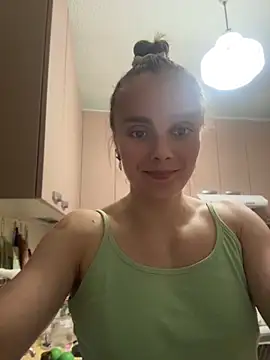Snapshot of AlisaKissss chatting on May 29, 7:34 pm AlisaKissss online show from May 29, 7:34 pm