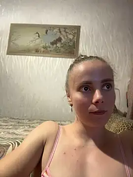 Snapshot of AlisaKissss chatting on June 25, 7:18 pm AlisaKissss online show from June 25, 7:18 pm