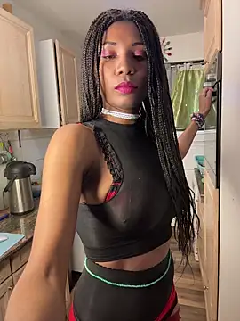 Shantel-Olivia online show from December 2, 8:30 am