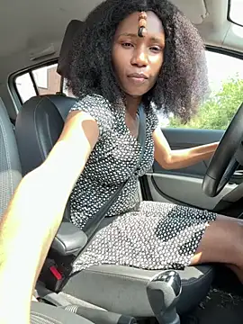 Snapshot of Shantel-Olivia chatting on May 30, 1:30 pm Shantel-Olivia online show from May 30, 1:30 pm