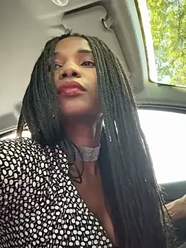 Snapshot of Shantel-Olivia chatting on June 18, 7:08 am Shantel-Olivia online show from June 18, 7:08 am