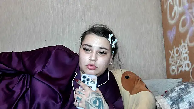 Snapshot of goddessKora chatting on July 23, 11:24 pm goddessKora online show from July 23, 11:24 pm