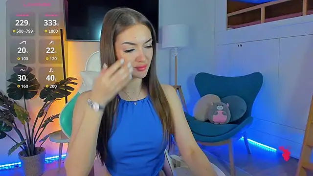 Micky  love online show from July 22, 6:32 pm