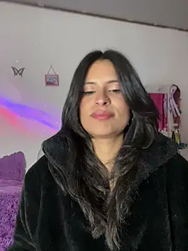 Snapshot of _elektrah chatting on June 26, 3:00 am elektrah online show from June 26, 3:00 am