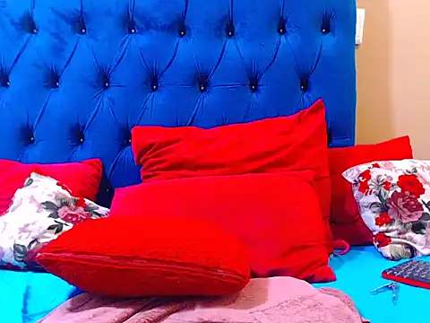 ebonycandy10 online show from February 21, 7:09 am