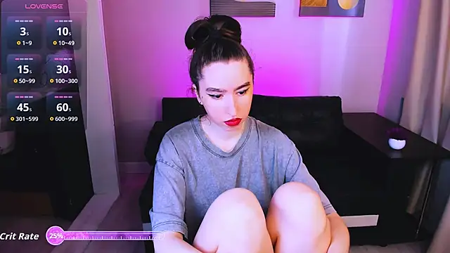 Snapshot of Lily_xBabe chatting on June 14, 1:46 pm Lily xBabe online show from June 14, 1:46 pm