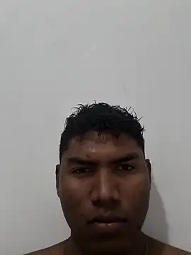 Snapshot of Jose_1519 chatting on October 25, 2:08 am Jose 1519 online show from October 25, 2:08 am