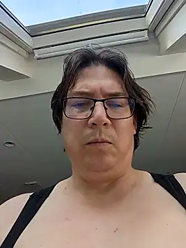 owned by goddess laurie online show from June 22, 2:58 pm