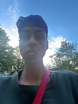 Snapshot of juannaa_lovee chatting on June 17, 5:14 pm juannaa lovee online show from June 17, 5:14 pm