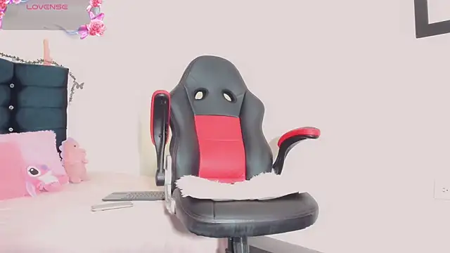 Snapshot of Rubi_30 chatting on March 5, 3:08 am Rubi 30 online show from March 5, 3:08 am