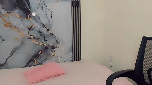 Rubi 30 online show from December 19, 11:17 am