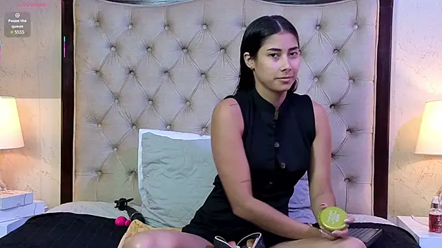 Snapshot of MontVta chatting on December 17, 12:11 pm MontVta online show from December 17, 12:11 pm