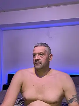 northman1977 online show from November 7, 6:08 pm