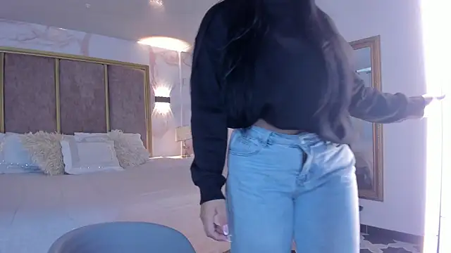 PaulinaDuarte online show from June 6, 11:37 am