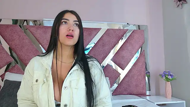 PaulinaDuarte online show from July 15, 11:26 am