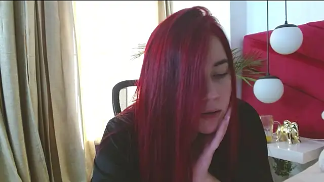 Snapshot of Sophie_ponce chatting on May 16, 12:26 pm Sophie ponce online show from May 16, 12:26 pm