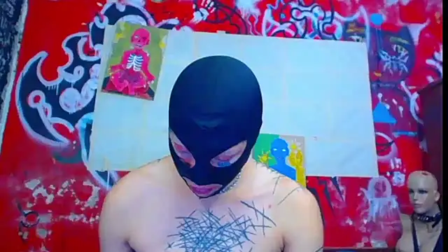 Snapshot of deivid_estrada chatting on June 25, 4:33 pm deivid estrada online show from June 25, 4:33 pm