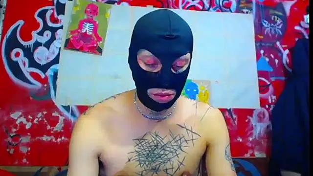 Snapshot of deivid_estrada chatting on July 9, 4:22 pm deivid estrada online show from July 9, 4:22 pm