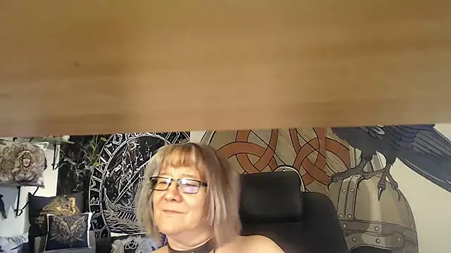 TittenMichelle online show from March 6, 8:11 am