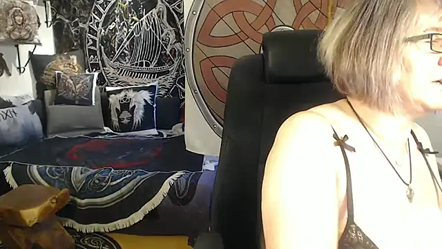 TittenMichelle online show from April 23, 6:58 am