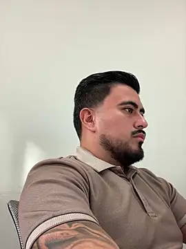 Snapshot of Rubens8866 chatting on March 18, 2:59 pm Rubens8866 online show from March 18, 2:59 pm