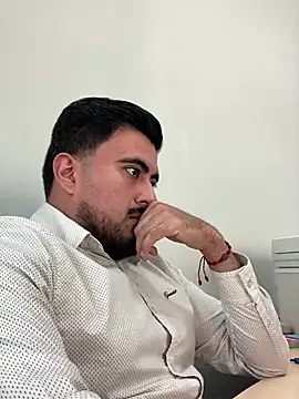 Snapshot of Rubens8866 chatting on March 20, 7:57 pm Rubens8866 online show from March 20, 7:57 pm