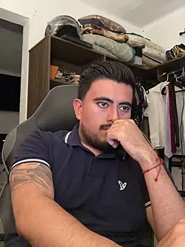 Snapshot of Rubens8866 chatting on March 22, 8:15 pm Rubens8866 online show from March 22, 8:15 pm