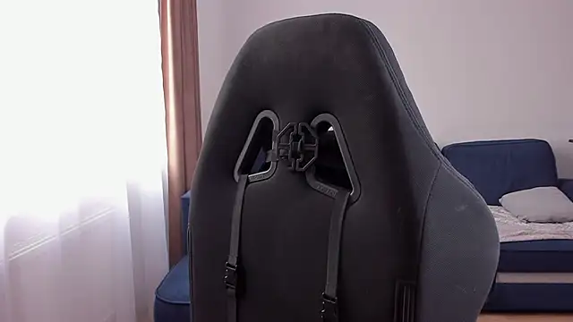 Snapshot of JessieFlower chatting on March 14, 7:59 am JessieFlower online show from March 14, 7:59 am