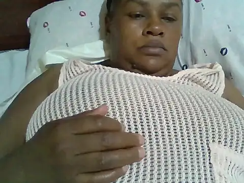 tight pussy gall online show from November 16, 2:39 am