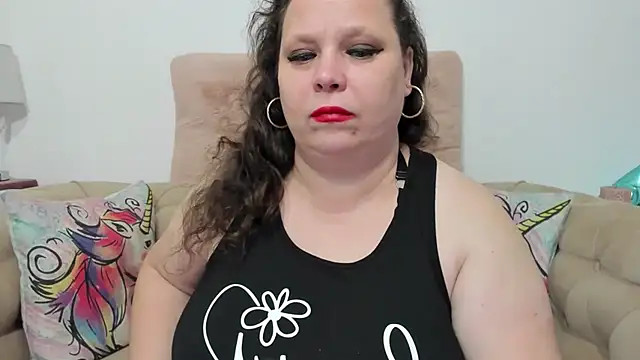 Snapshot of KarolineJoyy chatting on December 15, 8:13 pm KarolineJoyy online show from December 15, 8:13 pm