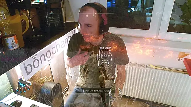 Snapshot of BongChannel chatting on February 2, 4:26 am BongChannel online show from February 2, 4:26 am