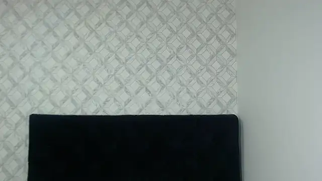 Emma-Wilson online show from February 13, 10:00 pm