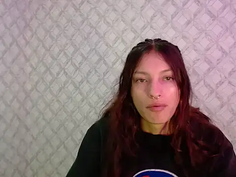 Snapshot of Emma-Wilson chatting on May 15, 5:36 am Emma-Wilson online show from May 15, 5:36 am
