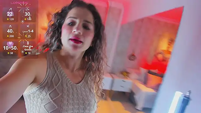 Shantall   online show from November 26, 11:11 am