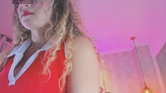 Shantall   online show from May 5, 11:07 am