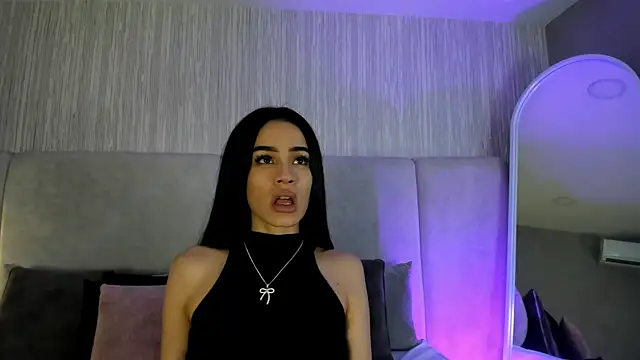 Snapshot of MALENA-ANGEL chatting on March 1, 8:42 pm MALENA-ANGEL online show from March 1, 8:42 pm