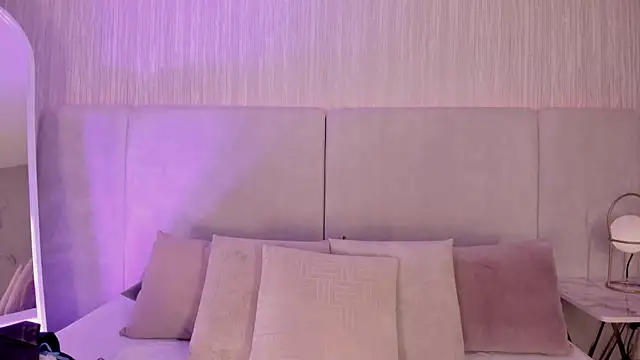 Snapshot of MALENA-ANGEL chatting on September 8, 8:41 pm MALENA-ANGEL online show from September 8, 8:41 pm