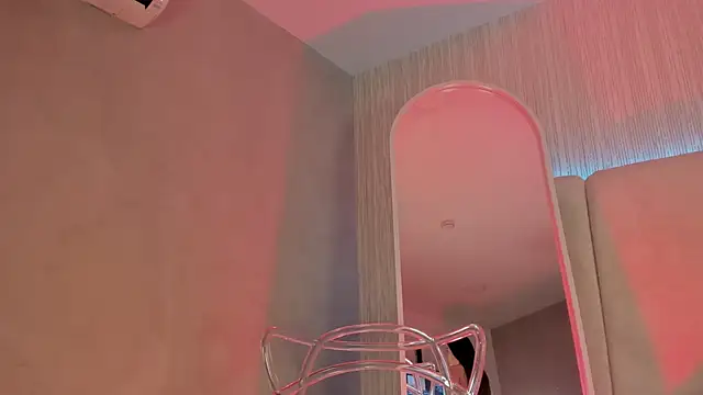 Snapshot of MALENA-ANGEL chatting on November 20, 8:30 pm MALENA-ANGEL online show from November 20, 8:30 pm